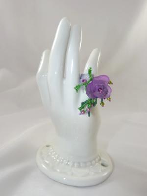 R-5 Lavender Beaded Ring w/Purple Flower