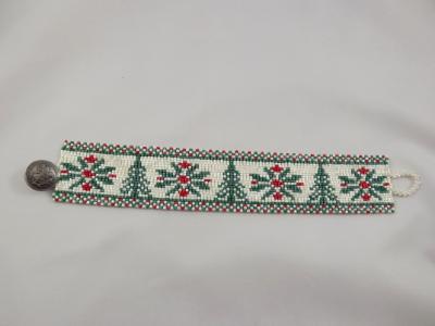 B-10 snowflakes & Christmas tree bracelet B-10 snowflakes & Christmas tree bracelet