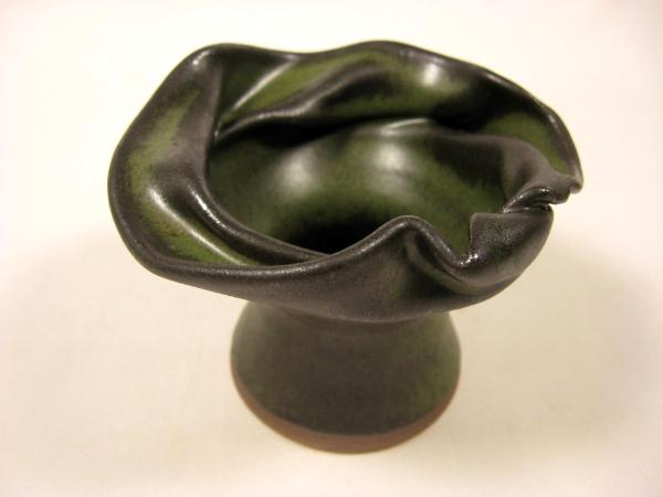 120705.H Flower Vase with Scrunched Design