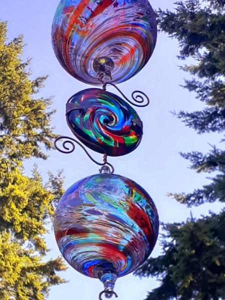 #08042519 three Hanging Ball Sculpture Iridised Upgrade  Lg-6'' Med-4.75'' Sm-3.5''  30'' Long $300.00
