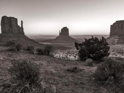 Monument Valley Icons Black and White Monument Valley Icons Black and White