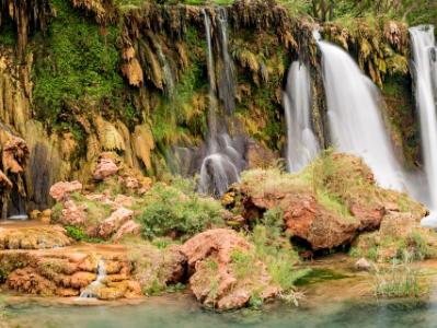 Navajo Falls Travertine Formations (click for full width) Navajo Falls Travertine Formations (click for full width)