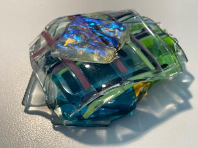 "RUBATO" Dichroic Glass Mini Paperweight