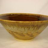 110921.P Large Bowl with Ribbed Exterior