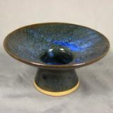 120531.G Flower Vase with "Spinner" Carved Design