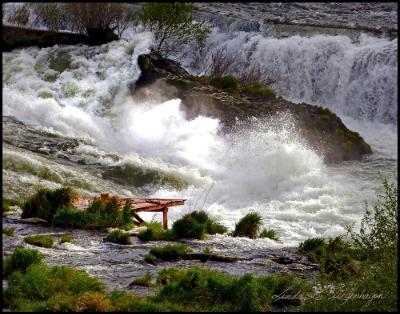 Deschutes Netting Scafolds a Tribal Tradition of Central Oregon