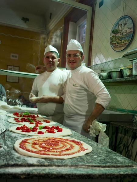 Tomato pizza