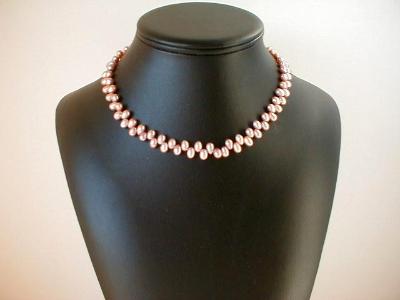 Freshwater teardrop pearls