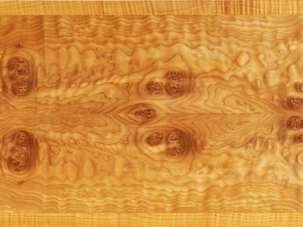 Curl and Burl Natural Figure Entry Table