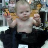  Baby Larissa