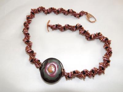 N-130 Reversible Kazuri Focal Bead Necklace