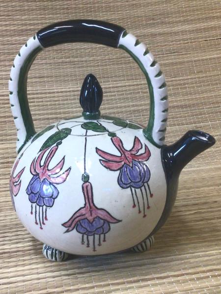 Fushia Teapot 