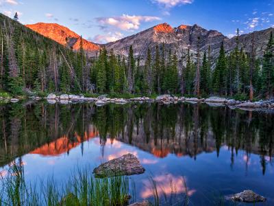 Red Tipped Ypsilon Peak & Chipmunk Lake Red Tipped Ypsilon Peak & Chipmunk Lake