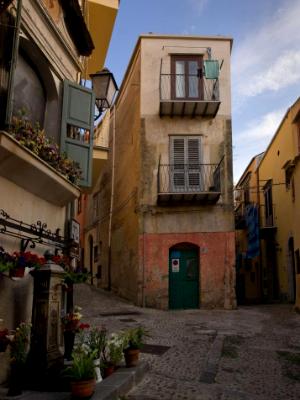 Little house in Cefalú, Sicily