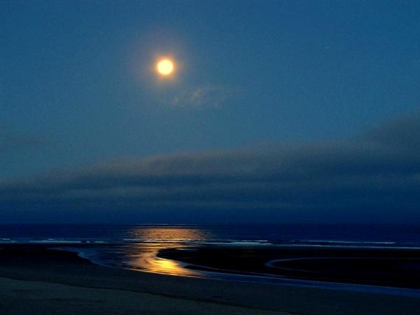 Full Moon Over The Pacific Ocean