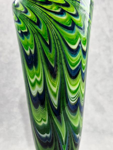 #02072602 Scooner drinking glass 22oz SeaHawks 12th Man sound wave design 9''HX3.75''WX3.5''B $100.00