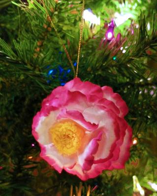Camellia Flower Hanging Ornament Camellia Flower Hanging Ornament