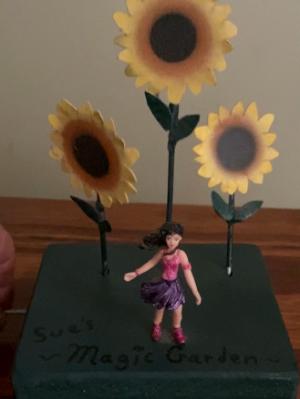 "Sues Windy Garden" "Sues Windy Garden"
