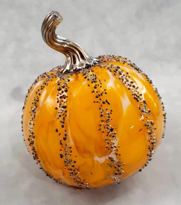 #09222515 Pumpkin Med 4'' to 5'' $55.00