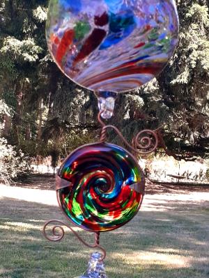 #08042519 three Hanging Ball Sculpture Iridised Upgrade Lg-6'' Med-4.75'' Sm-3.5'' 30'' Long $300.00 #08042519 three Hanging Ball Sculpture Iridised Upgrade Lg-6'' Med-4.75'' Sm-3.5'' 30'' Long $300.00