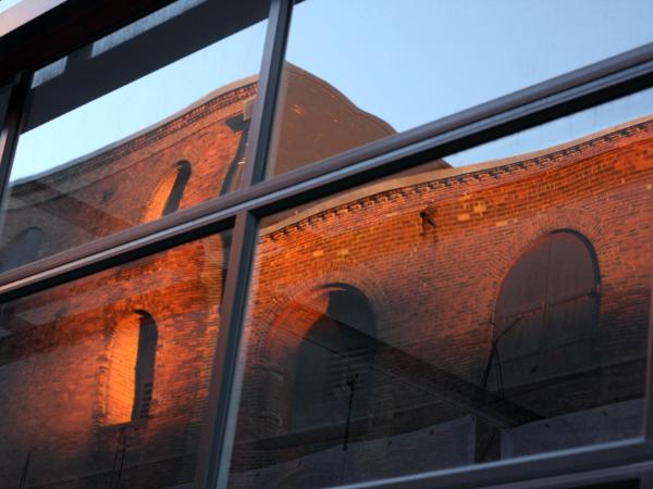 Building Reflections in DUMBO