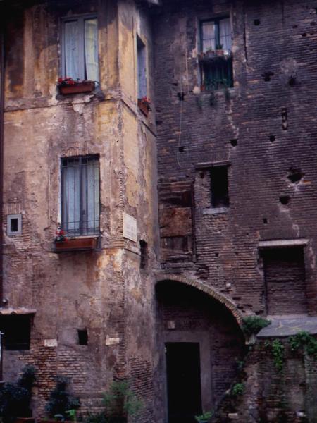 Midevil building, Rome