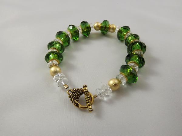 B-84 green glass rondelle bracelet