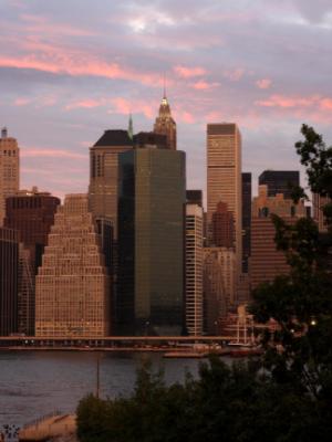 Manhattan Skyline (Pink Sky)