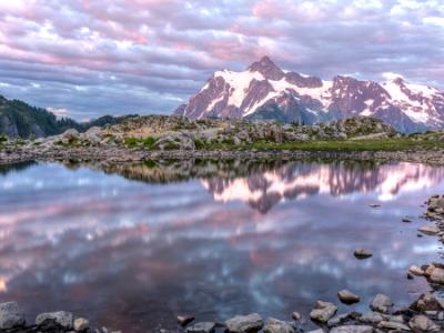 Mt. Shuksan and Artist Ridge Tarn Mt. Shuksan and Artist Ridge Tarn