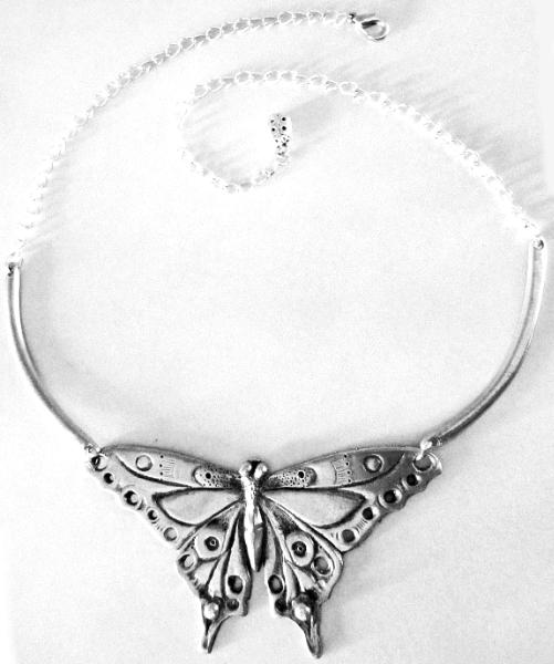 Art Nouveau Butterfly Necklace an original design butterfly choker
