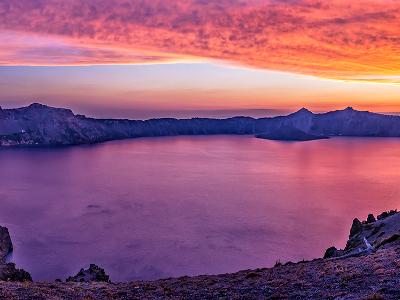 Vivid Crater Lake Sunset Panorama (click for full width) Vivid Crater Lake Sunset Panorama (click for full width)
