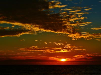 sunset. Manasota key. blind pass beach. florida. 6:12pm. feb. 9, 2022