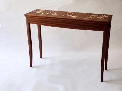 Star Magnolia Entry Table