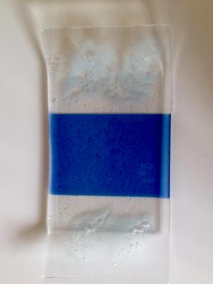 Blue/clear tray with leaf impressions Blue/clear tray with leaf impressions