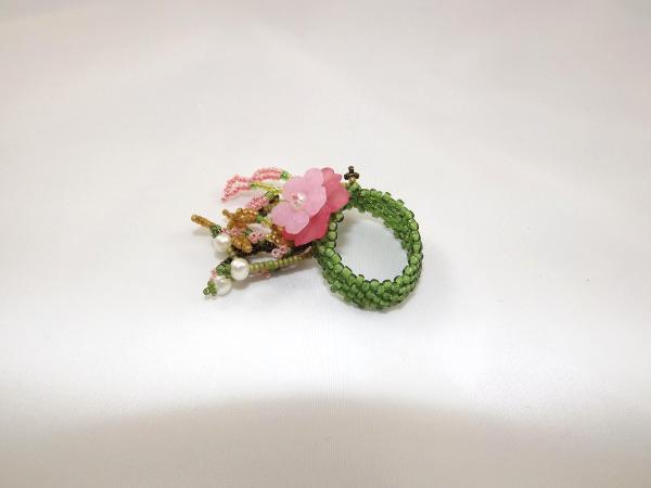 R-9 Green and Pink Beaded Ring