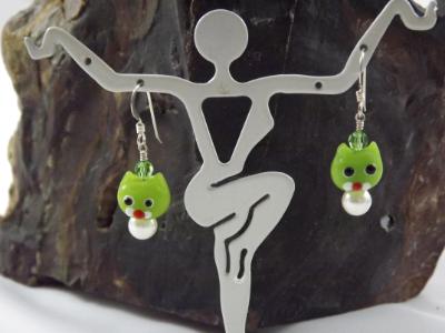 E-83 Lime Green Cat Earrings