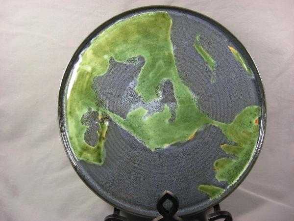 111028.E Large World Platter