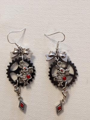 White Rabbit gearrings White Rabbit gearrings