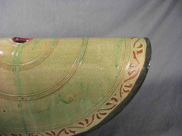 110503.A Shoulder Vase