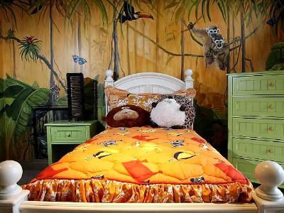 Rainforest Room