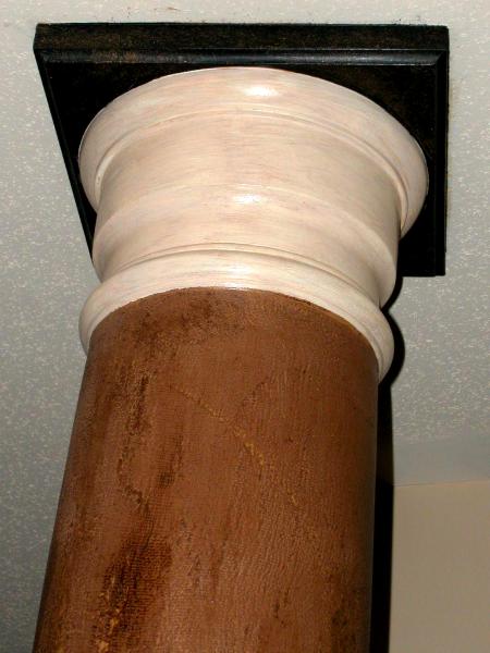 Plaster Snakeskin pillar