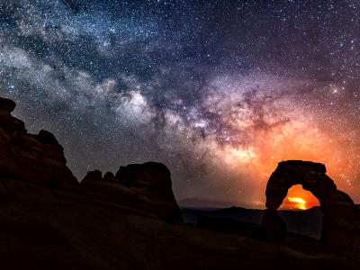 Delicate Arch Milky Way & Pack Creek Fire Delicate Arch Milky Way & Pack Creek Fire