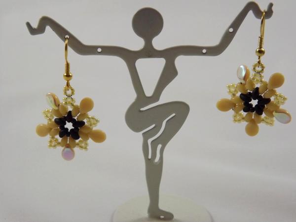 E-124 Bone & Black Flower Earrings