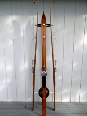 Coat Rack 17C Coat Rack 17C