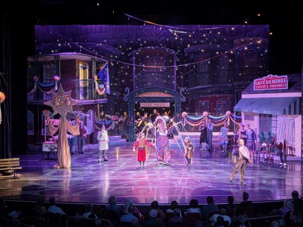 La Boheme,  BalletMet Columbus street scene
