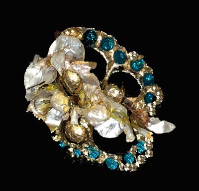 19th century brooch