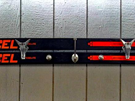 Wall Coat Rack 16CW