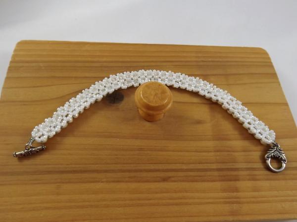 B-16 white freshwater pearl chevron bracelet