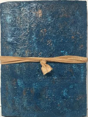 Concertina Album (5x7 with sixteen 4x6 abstract prints) Concertina Album (5x7 with sixteen 4x6 abstract prints)