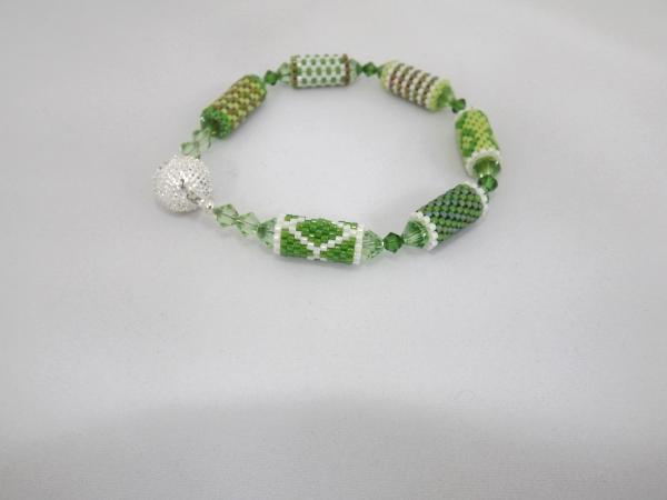 B-55 shade of green bead tube bracelet